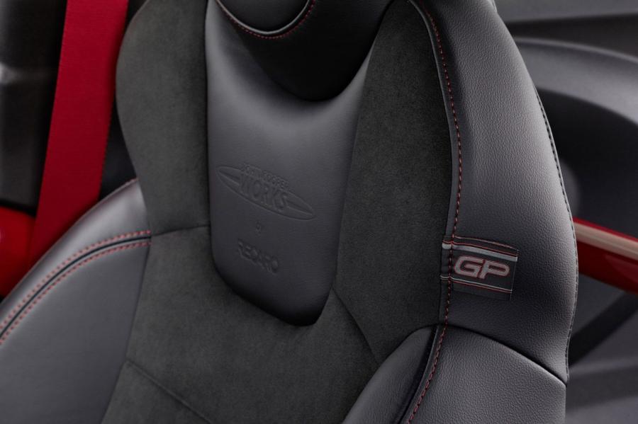  Mini Cooper GP JCW 2013 года  (фото 24 из 82)
